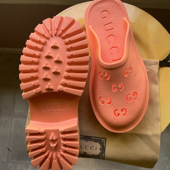 Gucci clogs - Picture 1 of 12